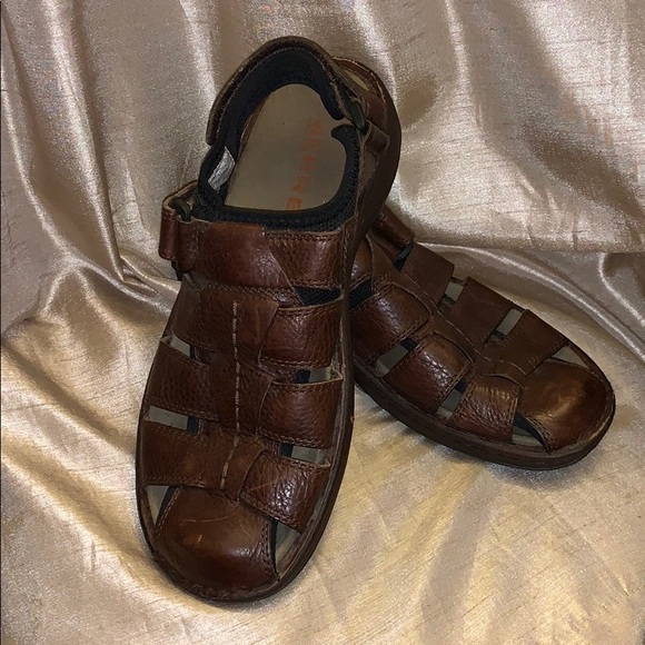merrell fisherman sandals